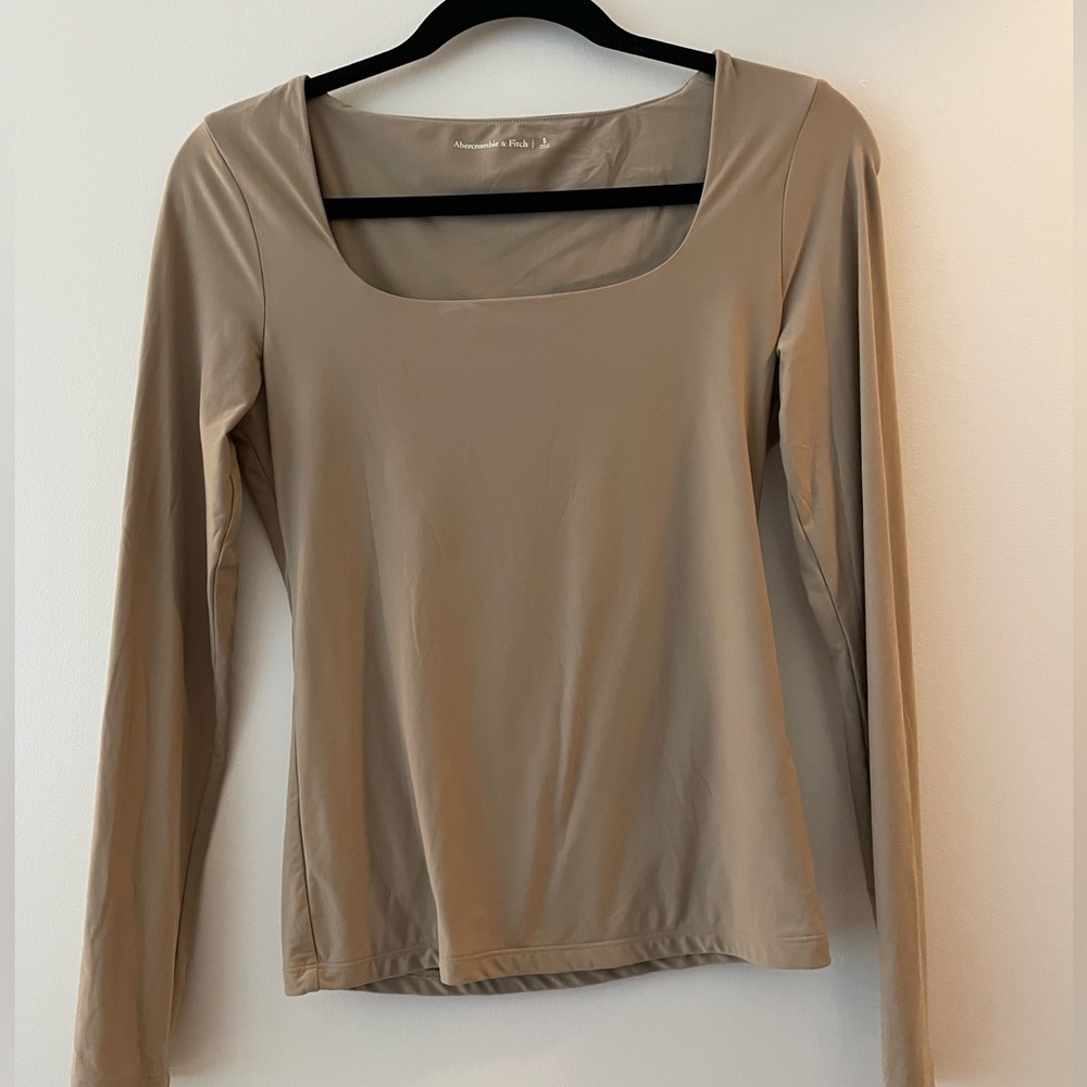Abercrombie & Fitch Taupe Seamless Long Sleeve Top